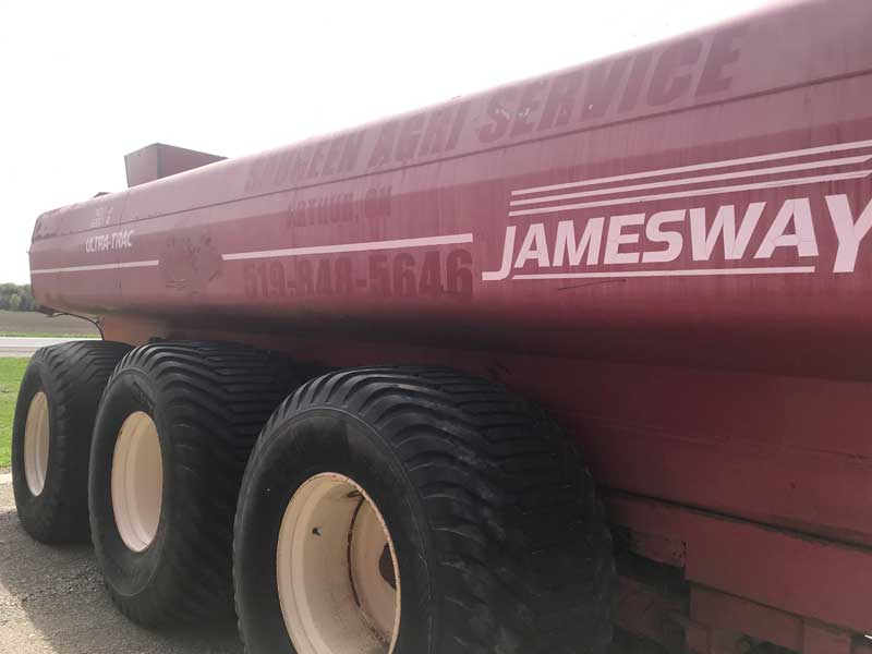 7400 Jamesway Ultra Trac Manure Tank