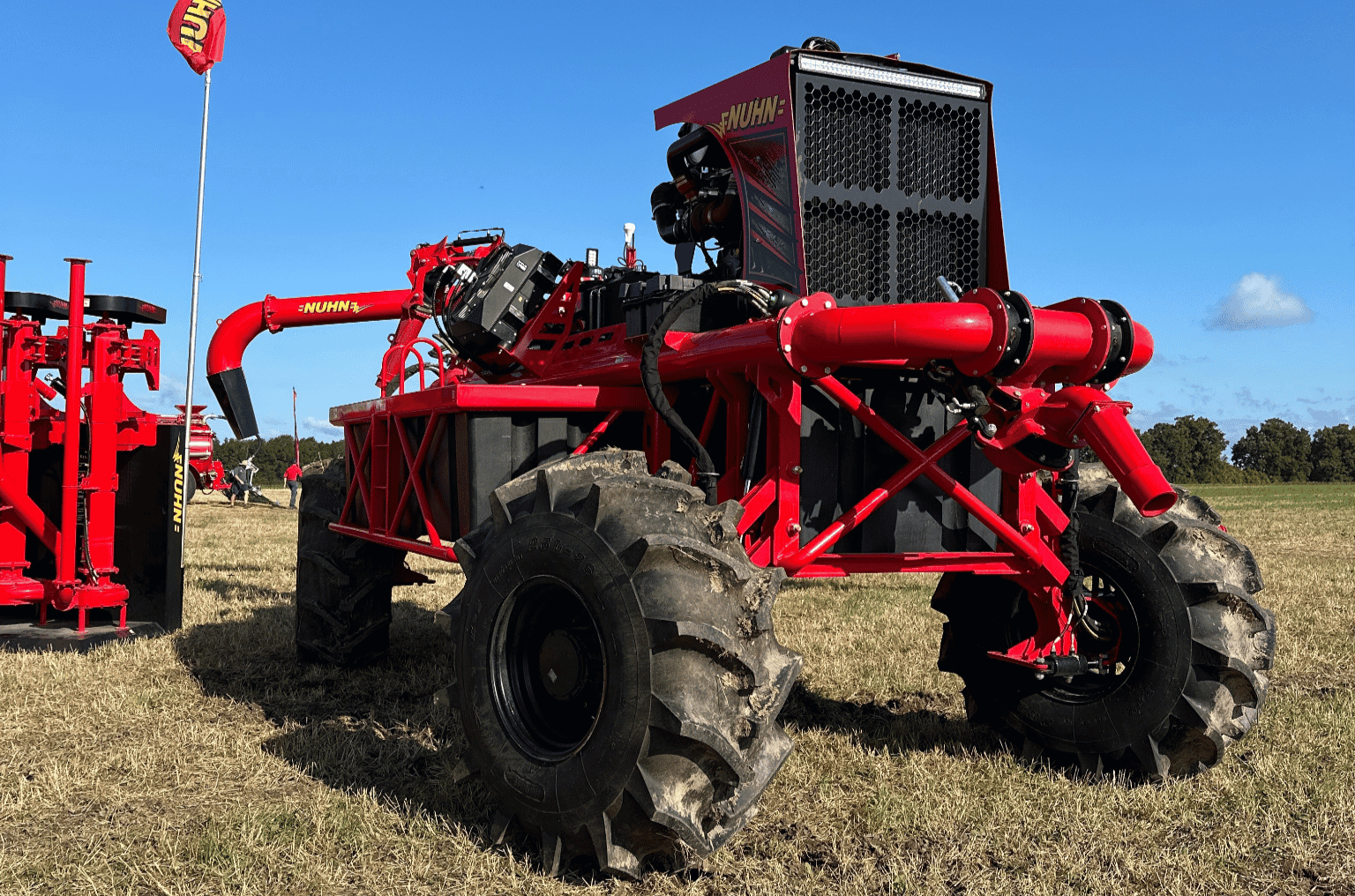 crawler x manure expo 1-min